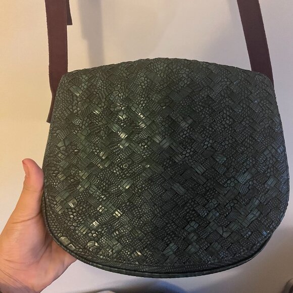 Deux Lux Handbags - Deux Lux basketprint messenger bag small